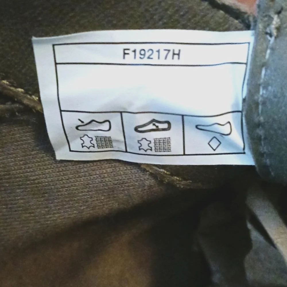 UGG Freamon Men's Suede & Camo Desert Boots EUC Sz 11